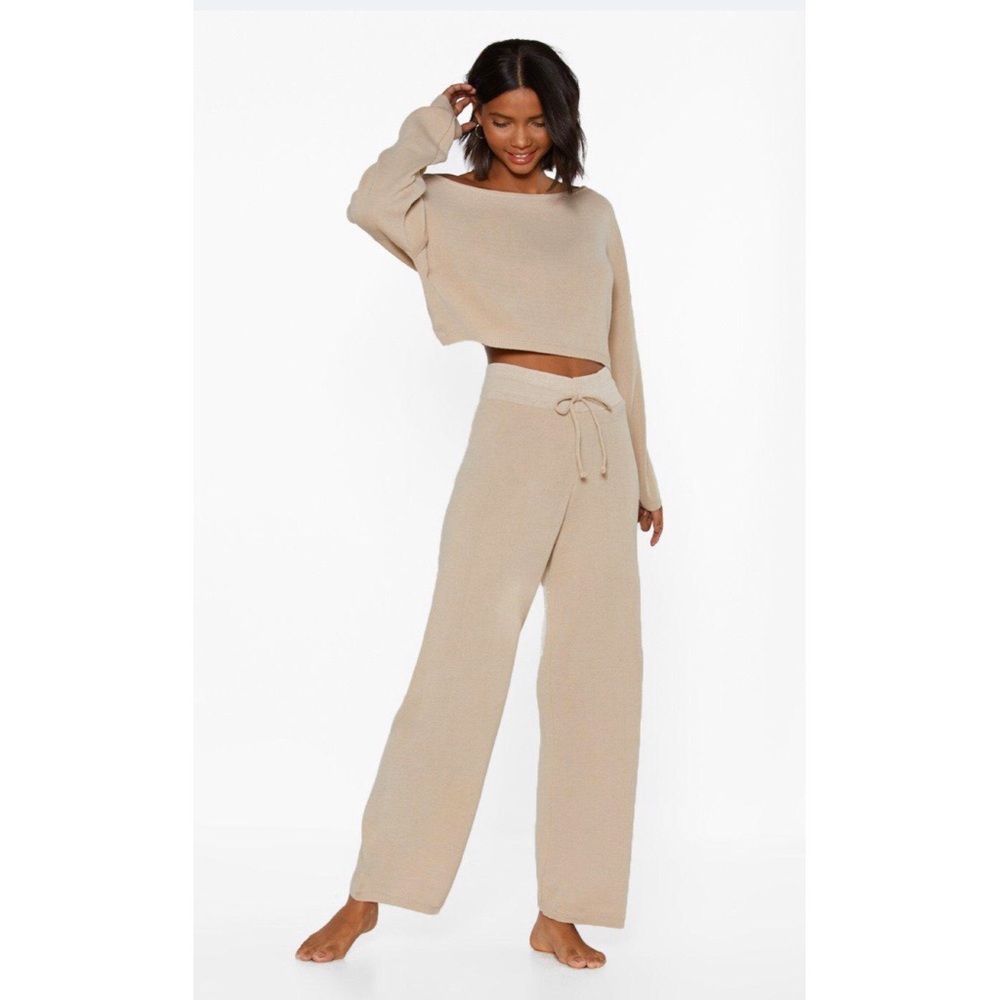 NWOT Nasty Gal Sweater & Joggers Lounge Set